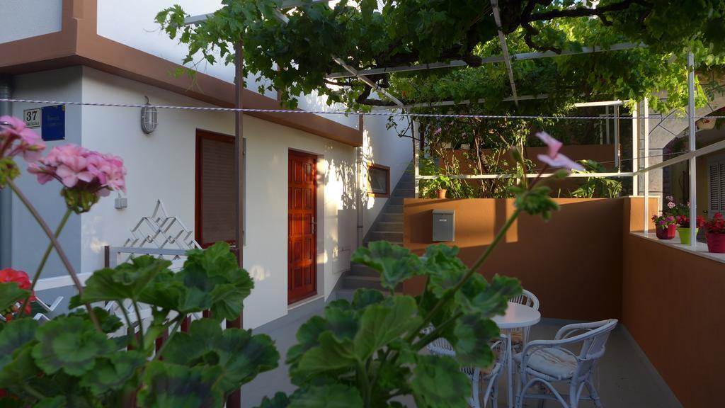 Guest House Kuzmanic Hvar Island Luaran gambar