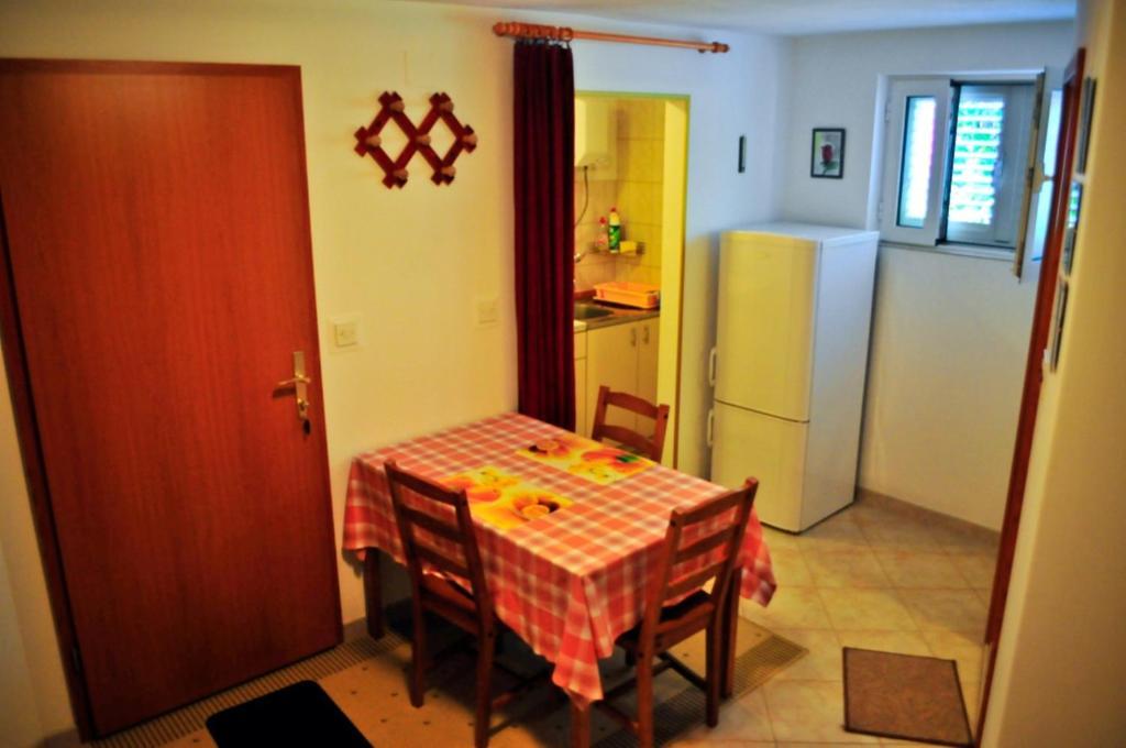 Guest House Kuzmanic Hvar Island Bilik gambar